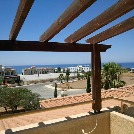 Regina Gardens 3 Bedroom Βίλα Πάφος