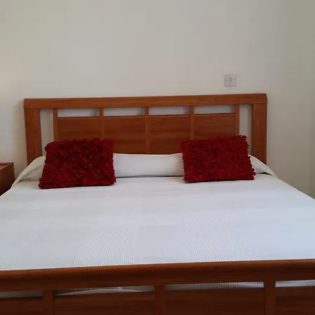 Βίλα Regina Gardens 3 Bedroom *