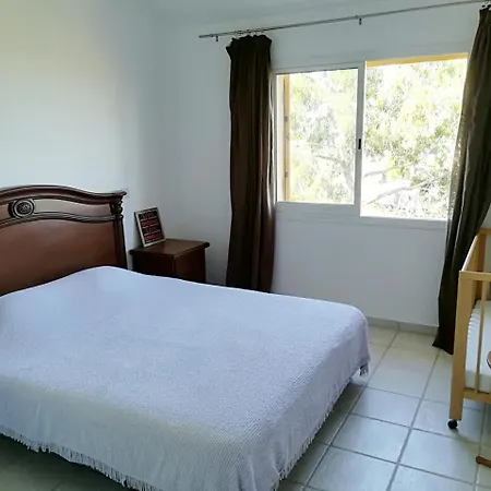 Regina Gardens 3 Bedroom Πάφος